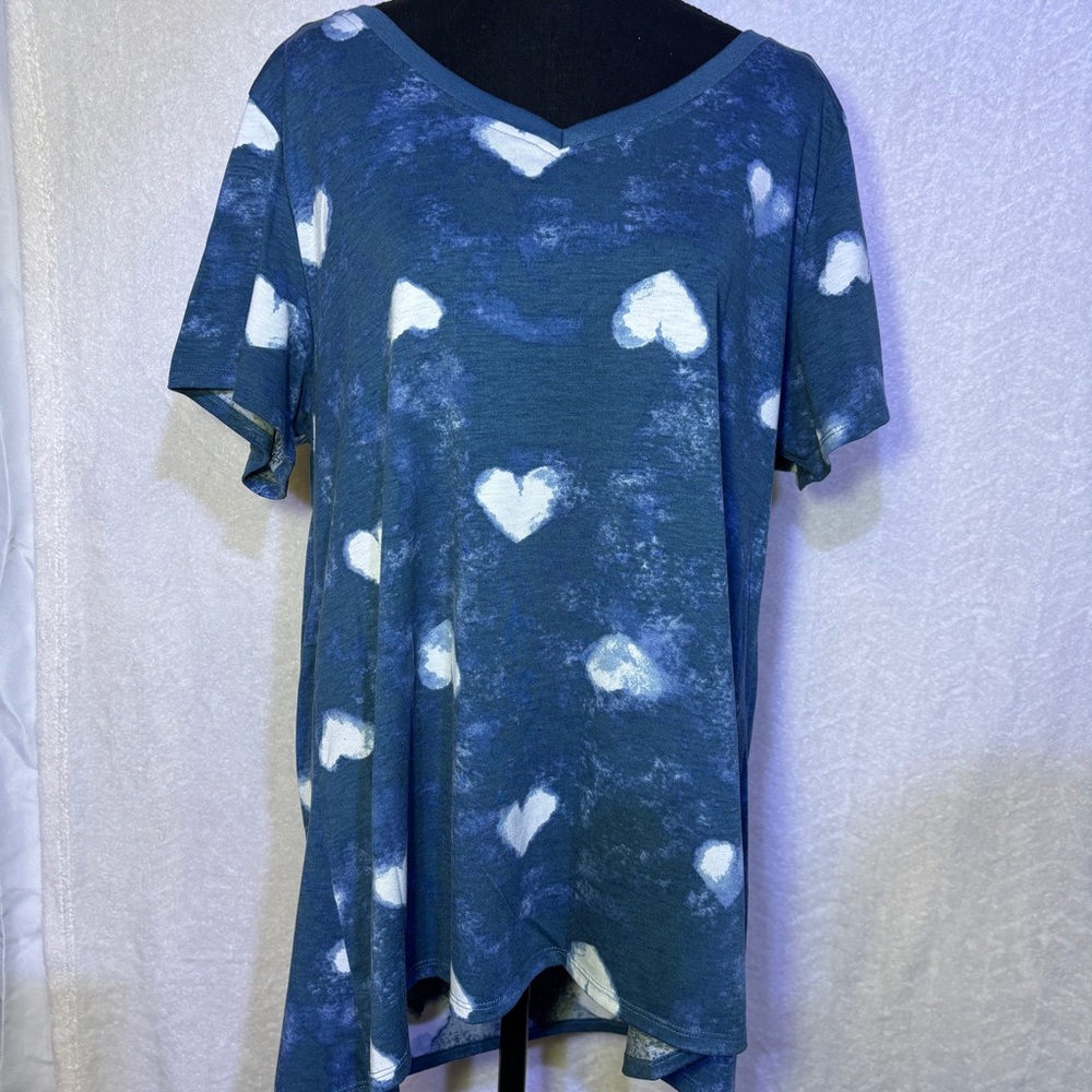 LuLaRoe Blue Asymmetrical Short Sleeve Tee